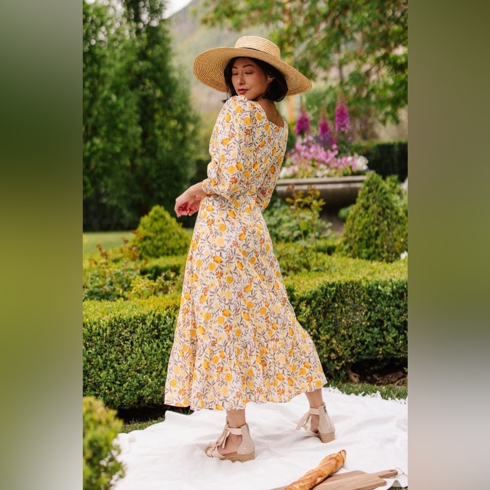 Ivy City Co Maya Size 10 Yellow Floral Dress NWT